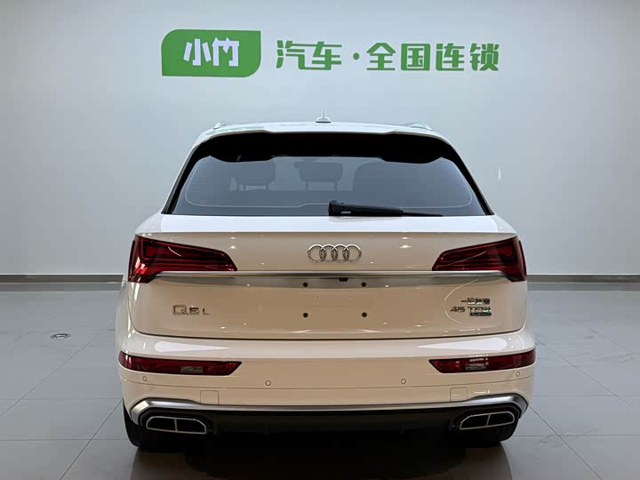 Фото 4 - Audi Q5L