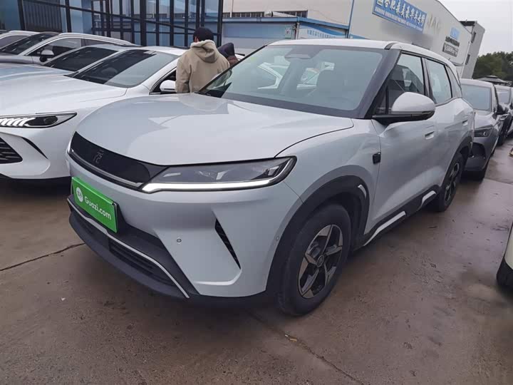 Фото 1 - BYD Yuan Up