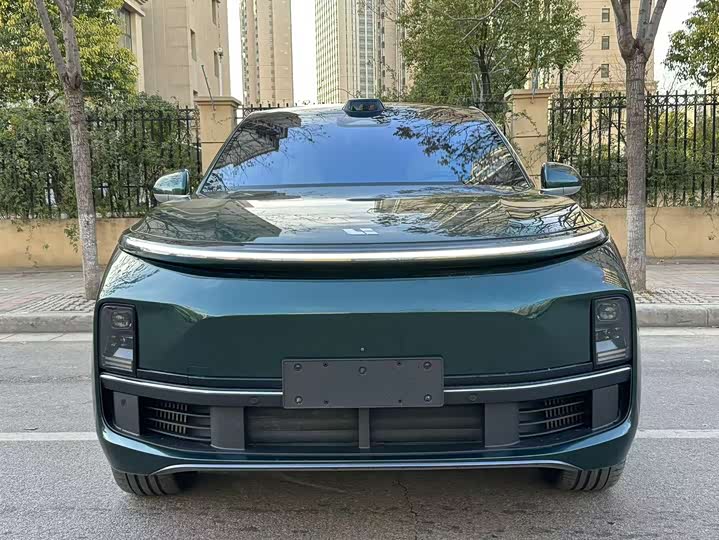 Фото 1 - LiXiang L9