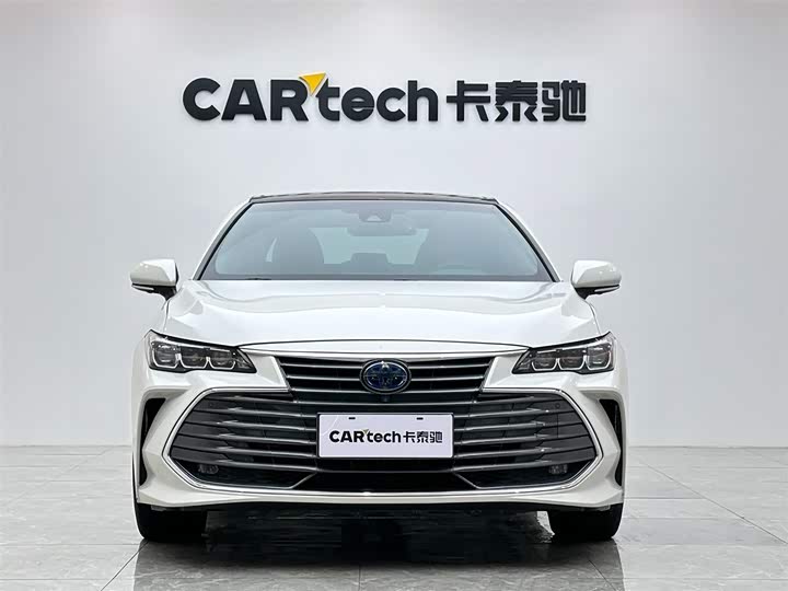 Фото 7 - Toyota Avalon