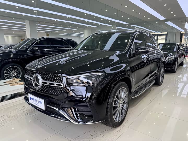 Фото 1 - Mercedes-Benz GLE-Class