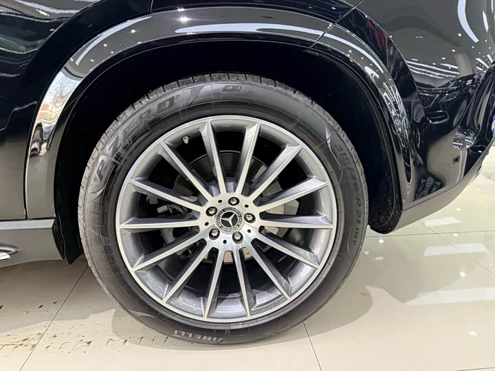 Фото 9 - Mercedes-Benz GLE-Class