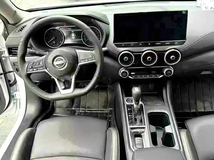 Фото 4 - Nissan Sylphy