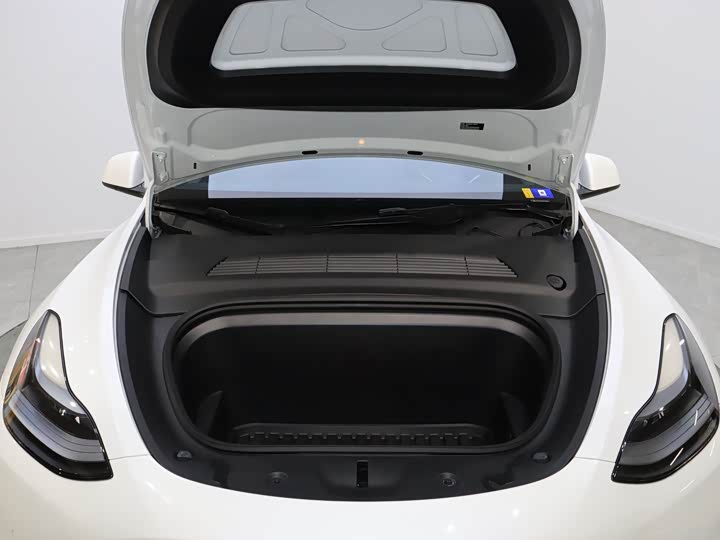 Фото 7 - Tesla Model Y