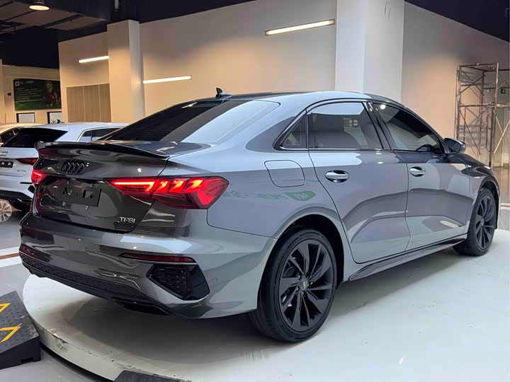 Фото 6 - Audi A3