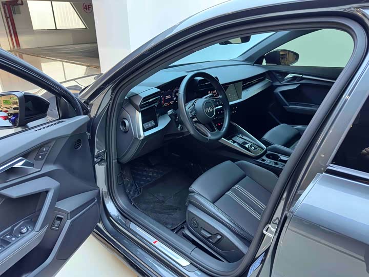 Фото 9 - Audi A3