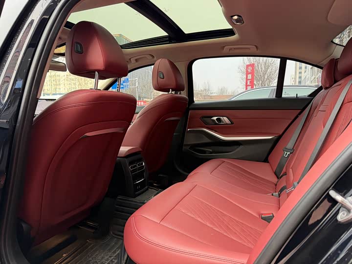 Фото 8 - BMW 3 Series