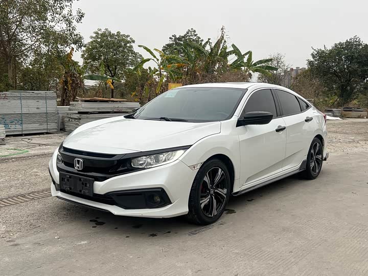 Фото 1 - Honda Civic