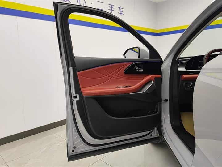 Фото 7 - Exeed RX C-DM Hybrid