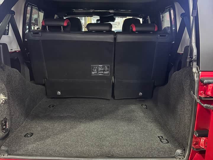 Фото 9 - BAIC Beijing BJ40