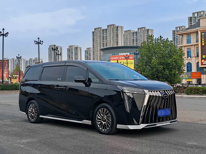 Фото 3 - GAC Trumpchi M8