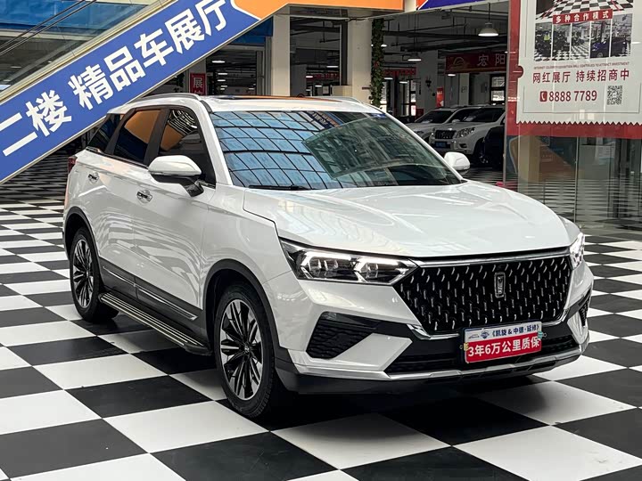 Фото 3 - Bestune T77