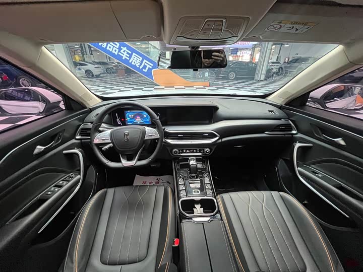 Фото 8 - Bestune T77