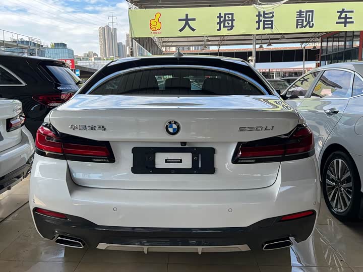 Фото 4 - BMW 5 Series