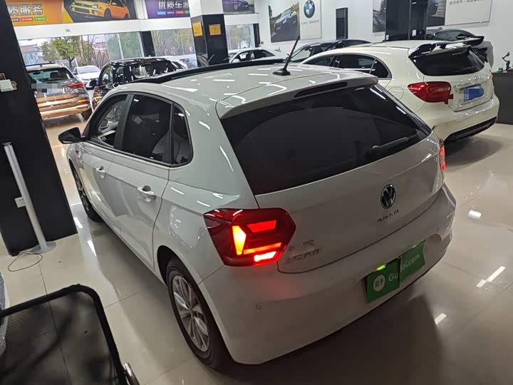 Фото 5 - Volkswagen Polo