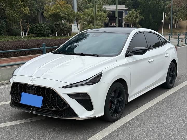 Фото 1 - MG Motor 5 Scorpio