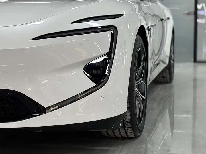 Фото 4 - Avatr 12