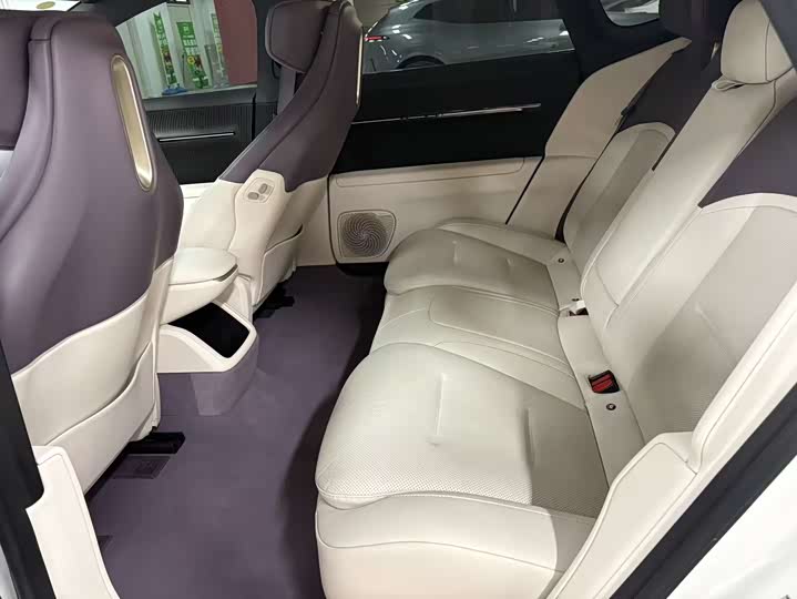 Фото 7 - Avatr 12