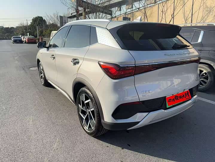 Фото 3 - BYD Yuan Plus