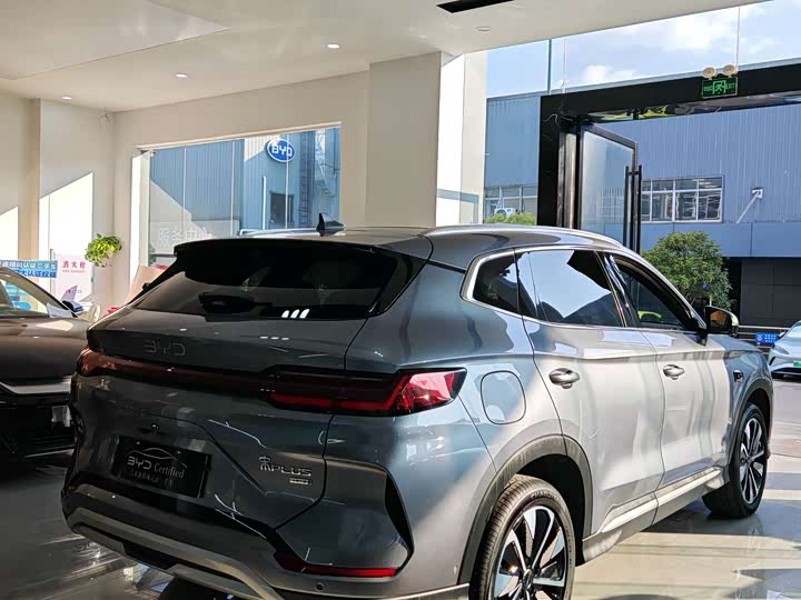 Фото 9 - BYD Song Plus Hybrid/EV