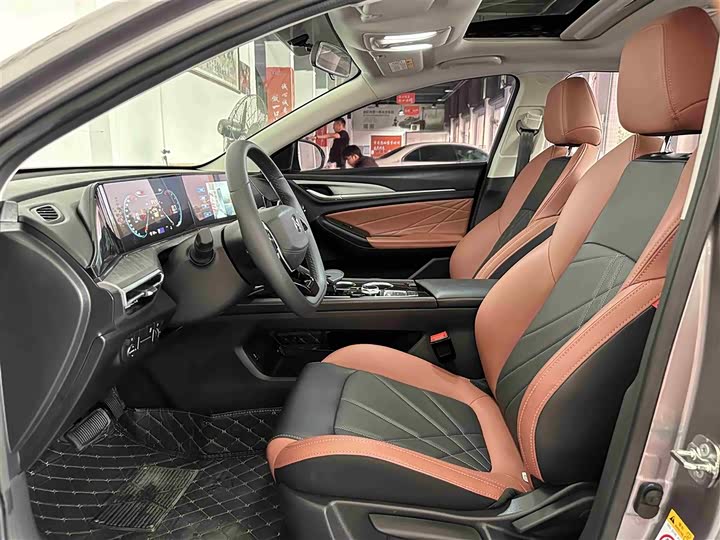 Фото 4 - Changan Eado Plus