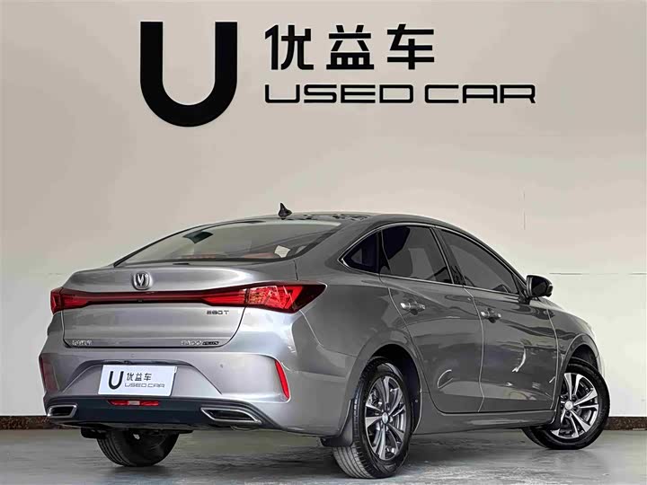 Фото 9 - Changan Eado Plus