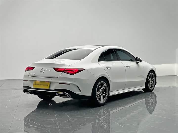 Фото 6 - Mercedes-Benz CLA-Class