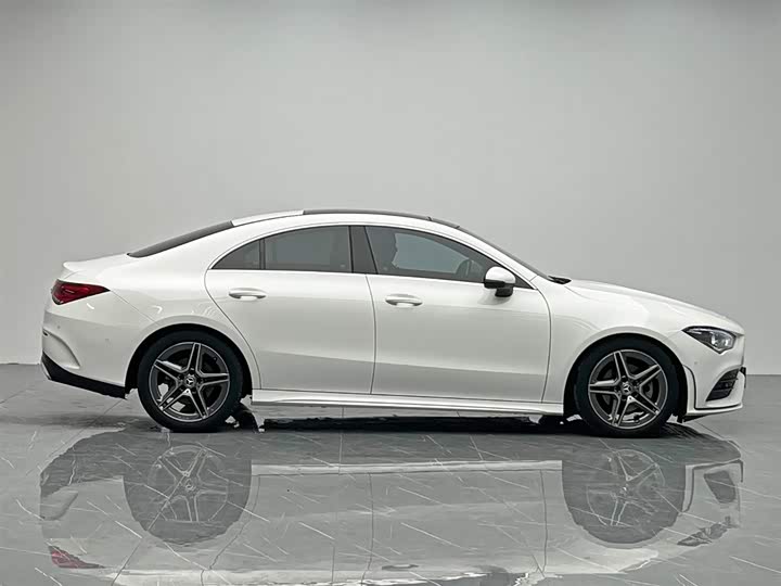 Фото 7 - Mercedes-Benz CLA-Class