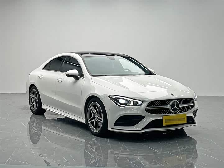 Фото 8 - Mercedes-Benz CLA-Class