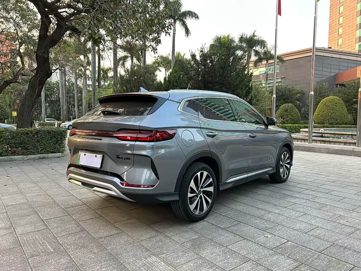 Фото 8 - BYD Song Plus Hybrid/EV