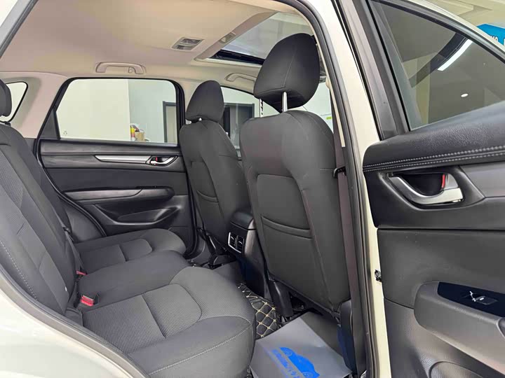 Фото 9 - Mazda CX-5