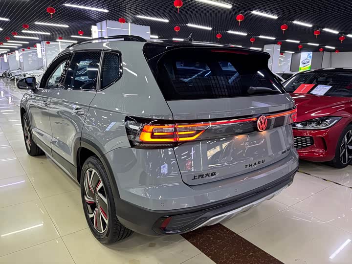 Фото 9 - Volkswagen Tharu