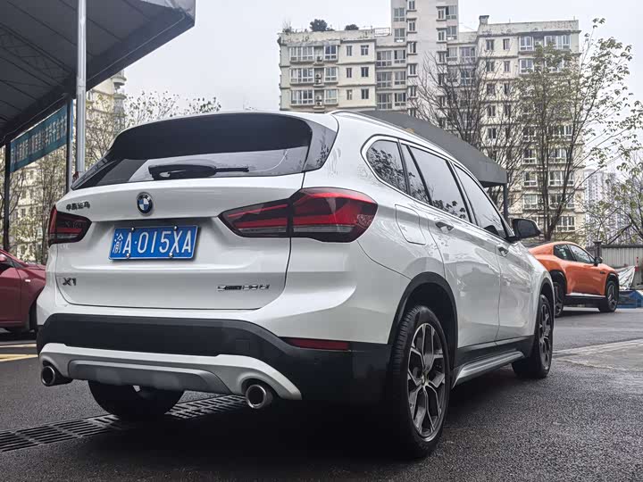 Фото 6 - BMW X1