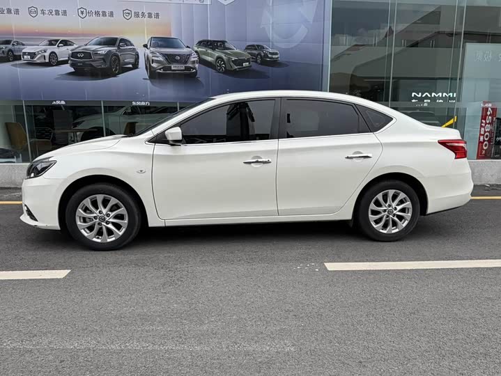 Фото 7 - Nissan Sylphy