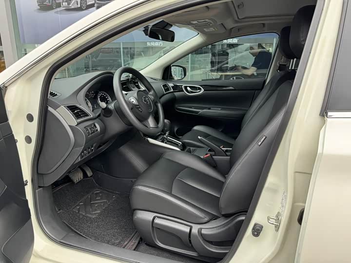 Фото 8 - Nissan Sylphy