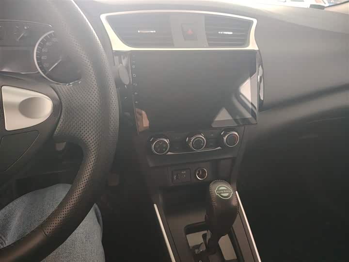 Фото 5 - Nissan Sylphy