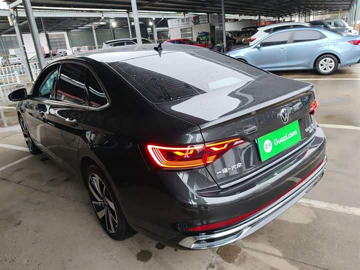 Фото 5 - Volkswagen Sagitar L