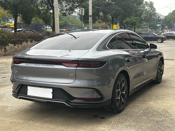 Фото 7 - BYD Han