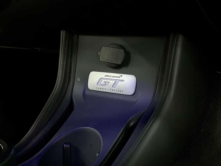 Фото 5 - McLaren GT