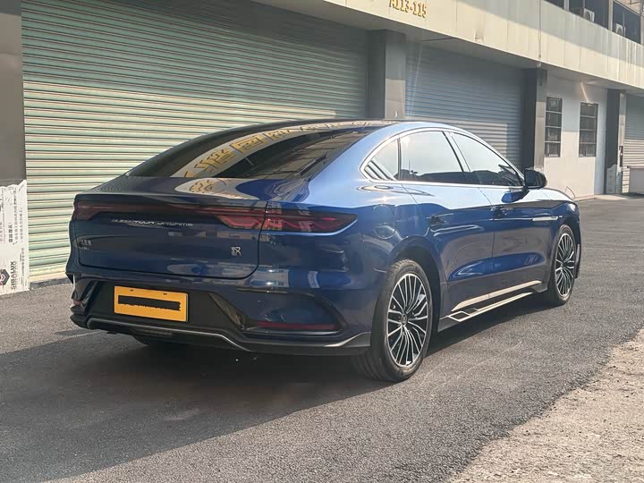 Фото 7 - BYD Han