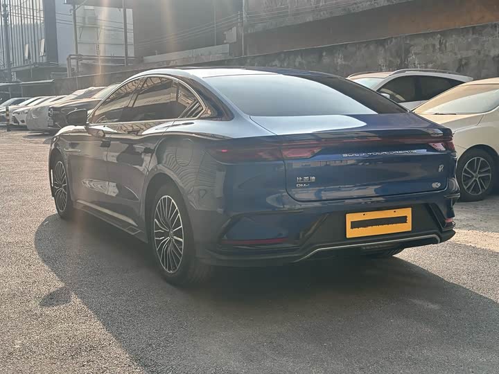 Фото 9 - BYD Han