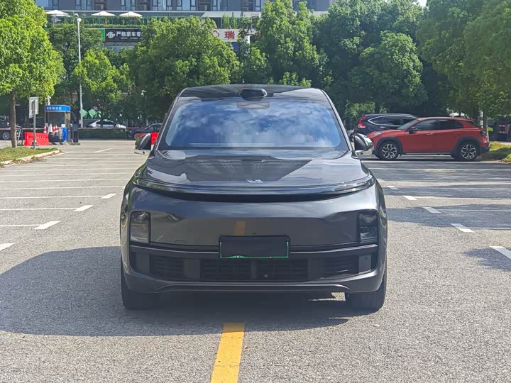 Фото 2 - LiXiang L9