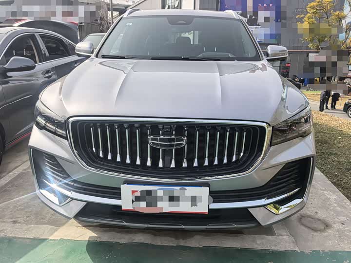 Фото 2 - Geely Monjaro