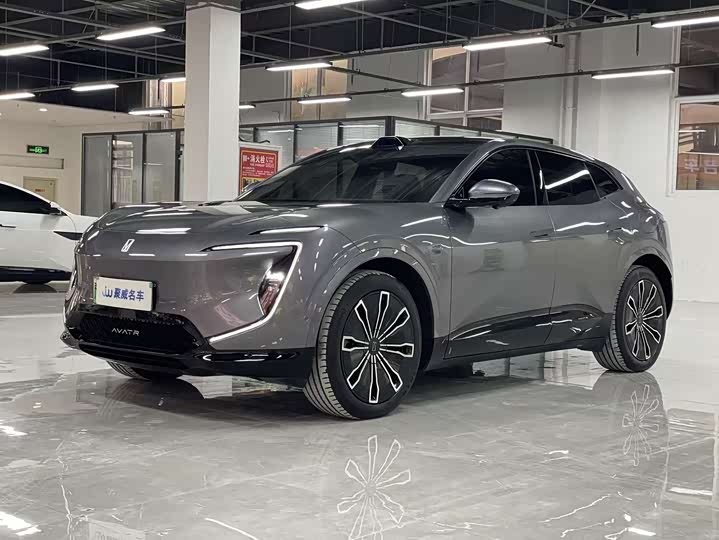 Фото 1 - Avatr 07