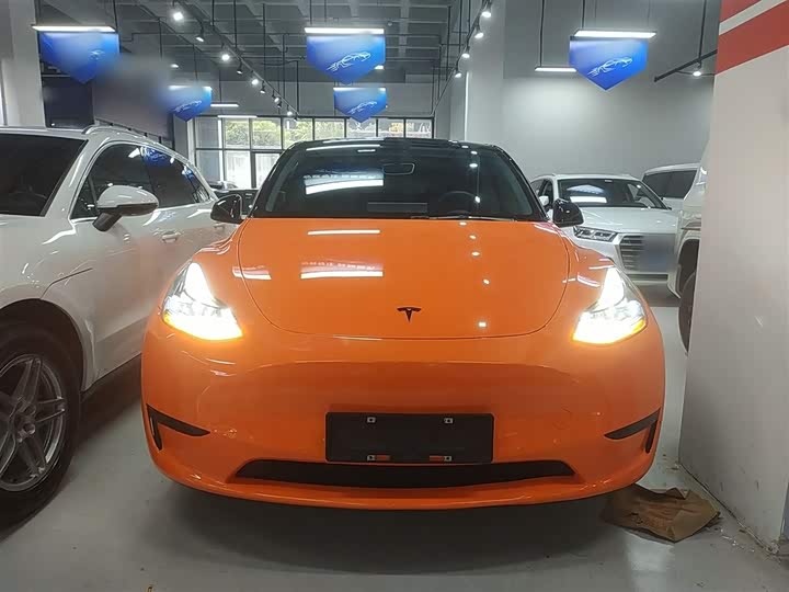 Фото 3 - Tesla Model Y