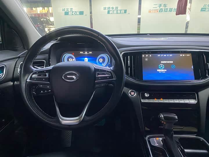 Фото 9 - GAC Trumpchi GS8