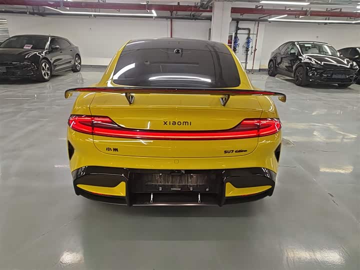 Фото 6 - Xiaomi SU7 Ultra