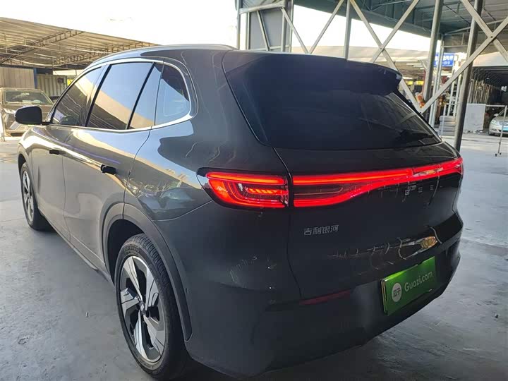 Фото 5 - Geely Galaxy E5