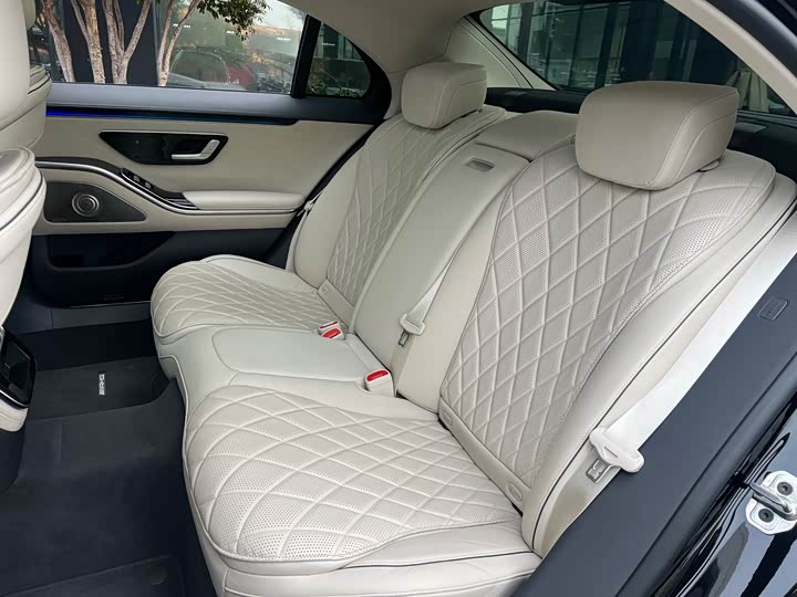 Фото 4 - Mercedes-Benz Maybach S-Class