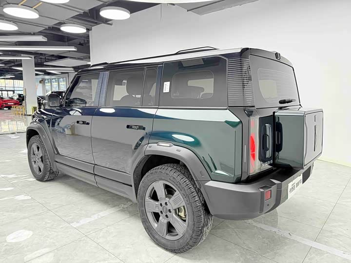 Фото 4 - Chery iCar 03